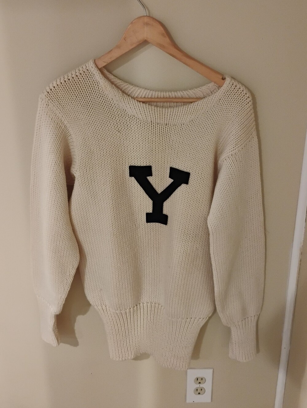 Vintage 1970s does 1930s Yale Letterman Knit Sweater Long Sleeve
